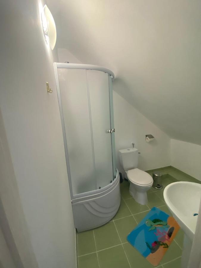 מלון Grinties Casa Mili מראה חיצוני תמונה